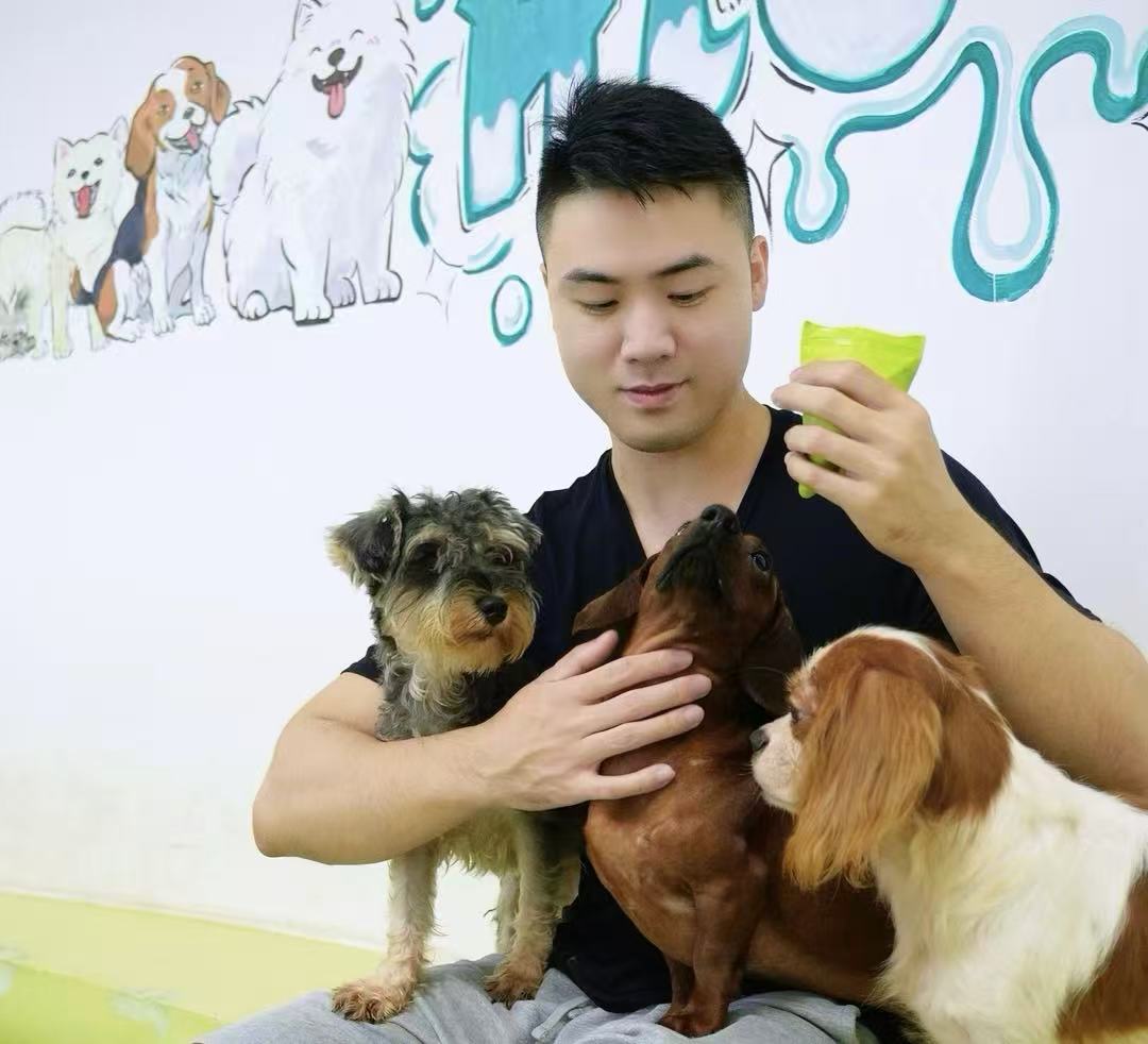 Robert, founder of WoafMeow
